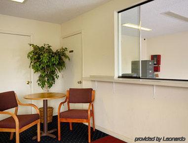 Super 8 Motel - Raritan Interior photo