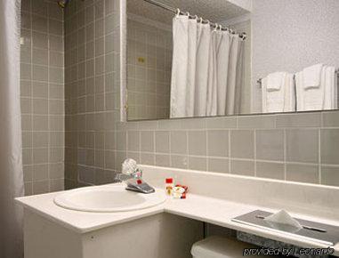 Super 8 Motel - Raritan Room photo